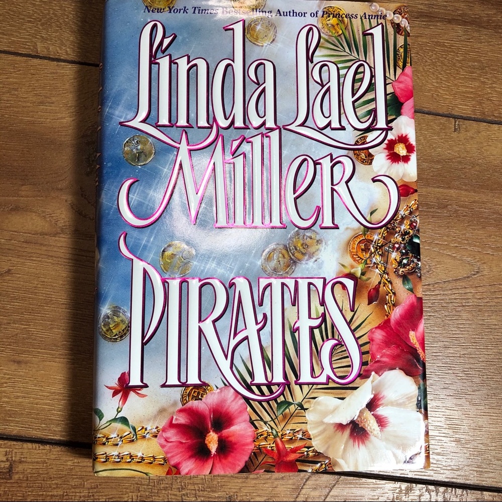 Pirates
by Linda Lael Miller